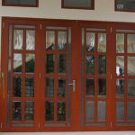 Tìm hiểu về cửa nhôm sơn tĩnh điện vân gỗ cao cấp tại Tphcm